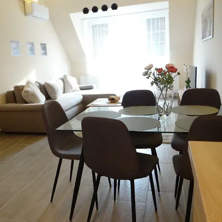 Stefi Apartman